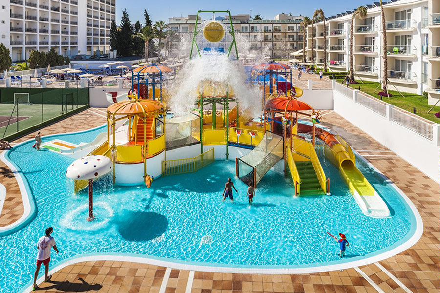 B6 - Hoteles Globales Playa Estepona, Splashworld, Malaga, Spain